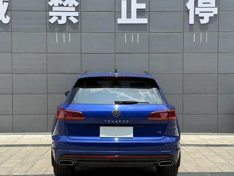 2022 Volkswagen Touareg 3.0TSI R-Line, Obsidian Black Sport Package — миниатюра 5