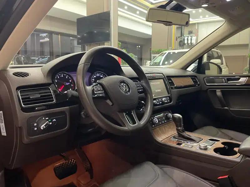 Touareg 2016 3.0TSI Standard Edition — миниатюра 23