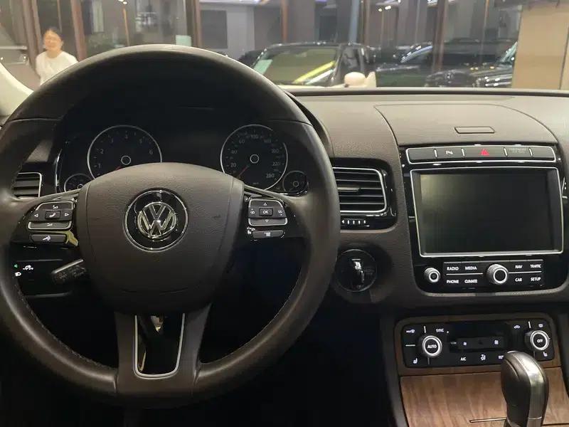 Touareg 2016 3.0TSI Standard Edition — миниатюра 24