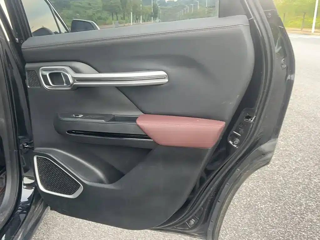Geely Haoyue 2022 1.8TD DCT Luxury 7-seater — миниатюра 18