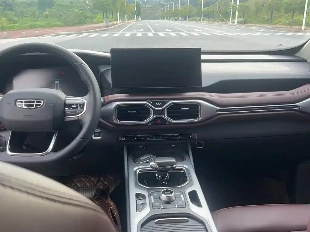 Geely Haoyue 2022 1.8TD DCT Luxury 7-seater — миниатюра 5