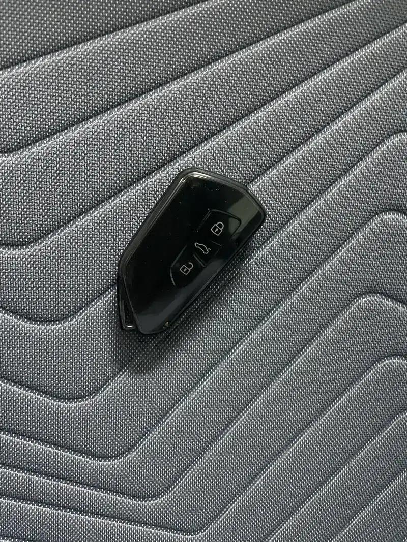 Volkswagen ID.3 2025 Facelift Smart Edition Pure Smart Enjoyment Version — миниатюра 11
