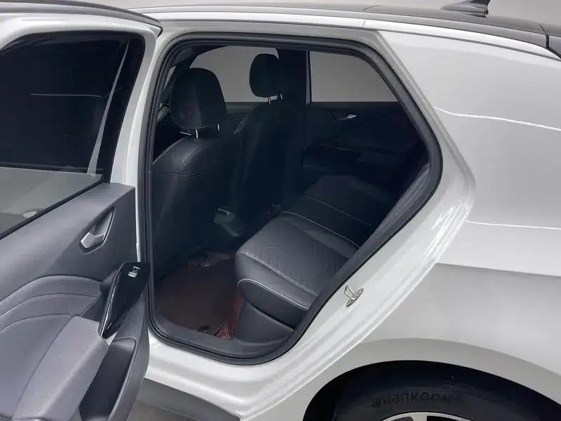 Volkswagen ID.3 2024 Outstanding Edition — миниатюра 18