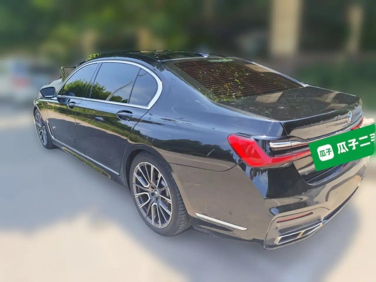 BMW 7 Series 2018 730Li Leading Model M Sport Package — миниатюра 4