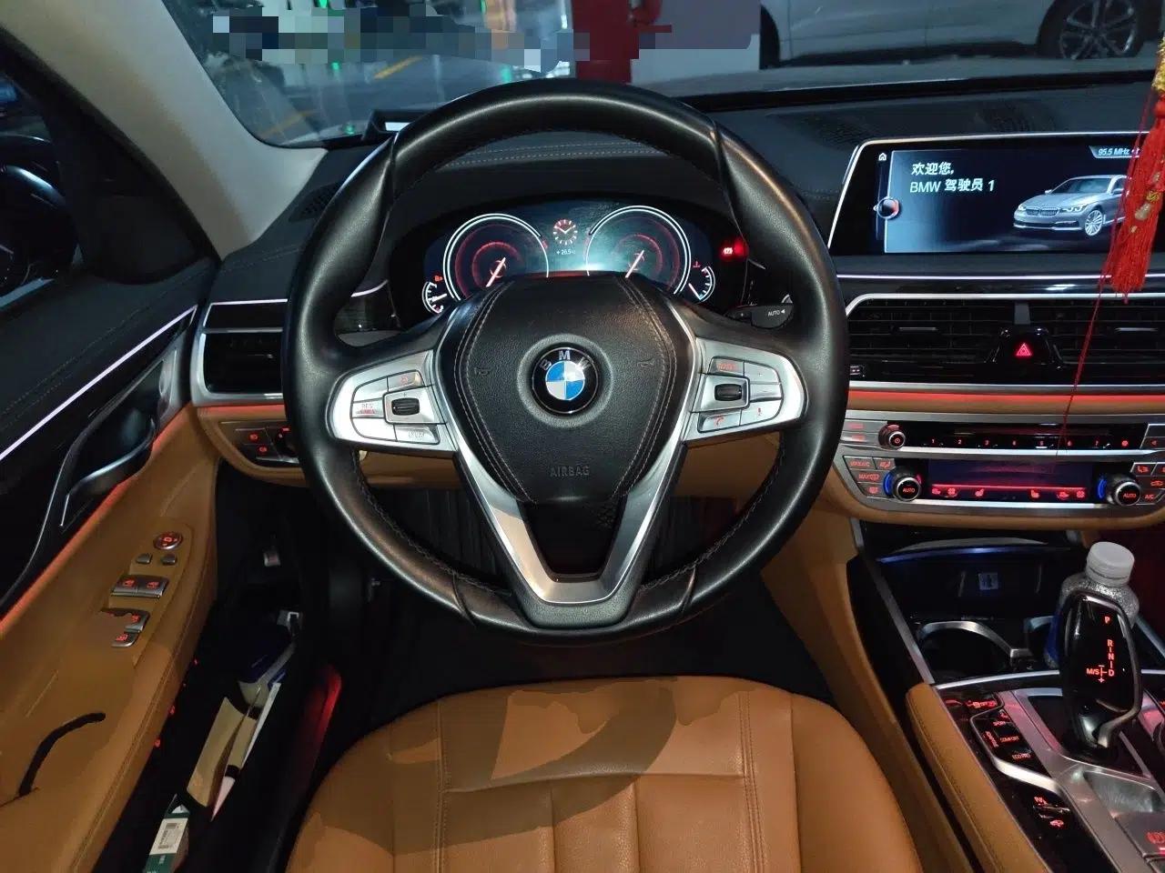 BMW 7 Series 2016 730Li Leading Model — миниатюра 7