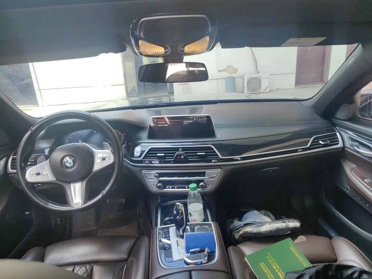 BMW 7 Series 2021 730Li M Sport Package — миниатюра 9