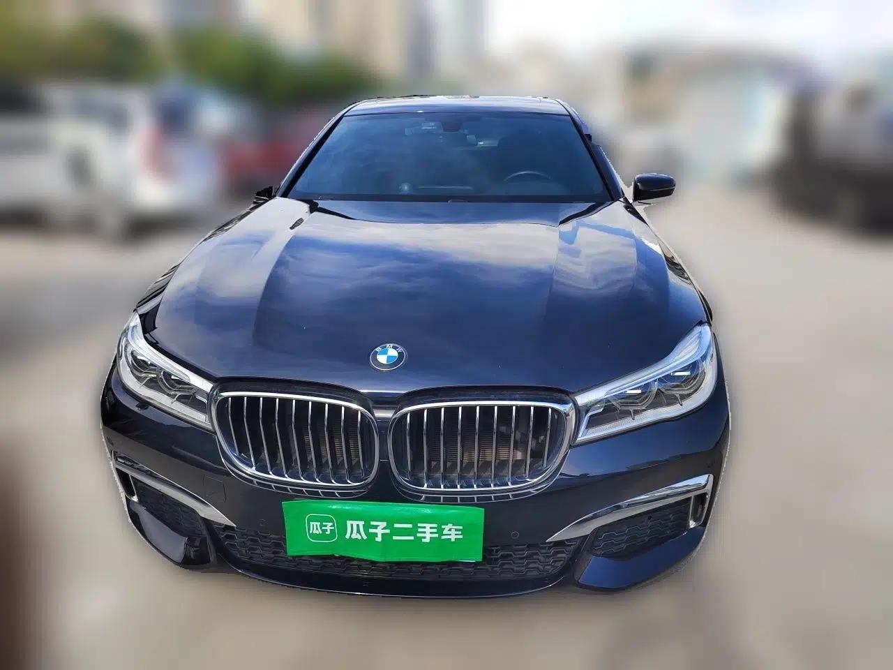 BMW 7 Series 2018 740Li M Sport Package Leading Model — миниатюра 2