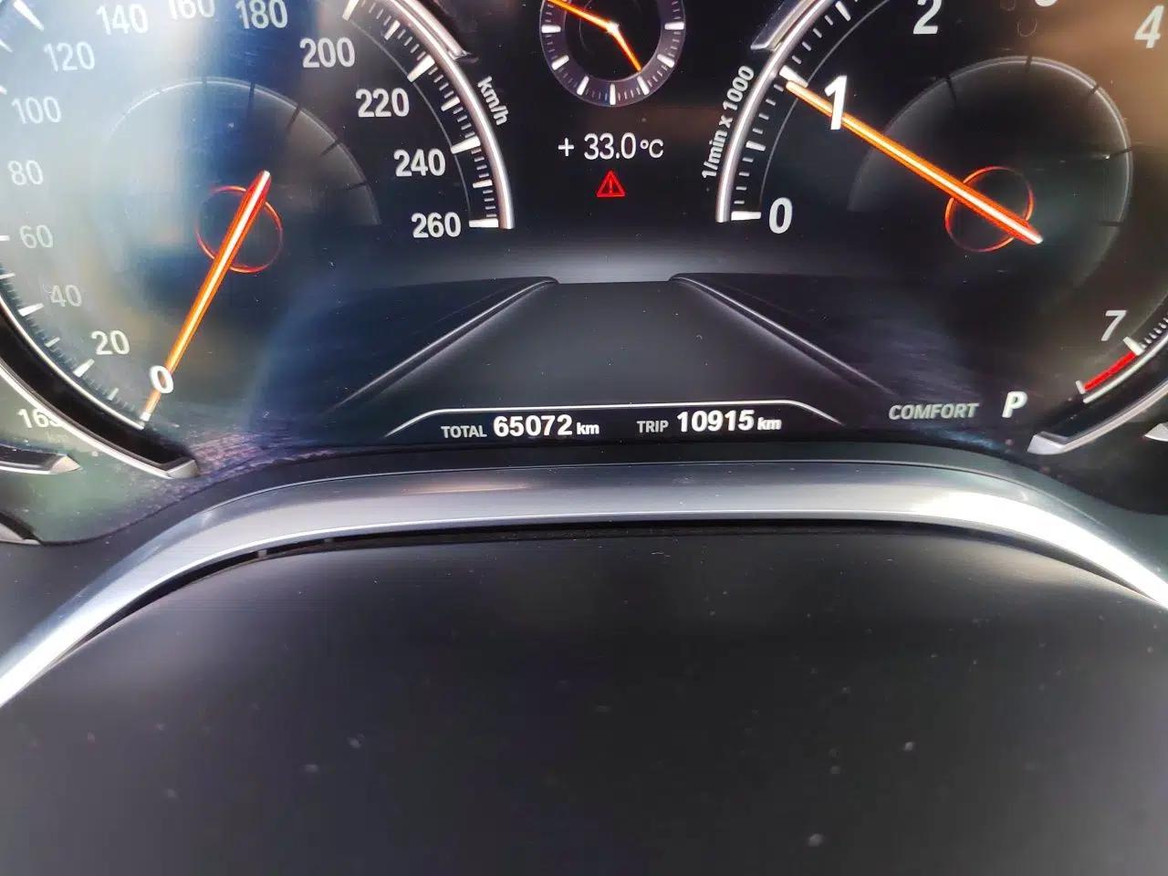 BMW 7 Series 2018 740Li M Sport Package Leading Model — миниатюра 12