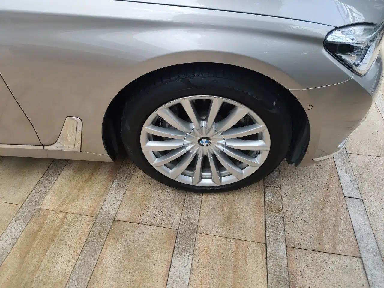 BMW 7 Series 2016 740Li Luxury Edition — миниатюра 8