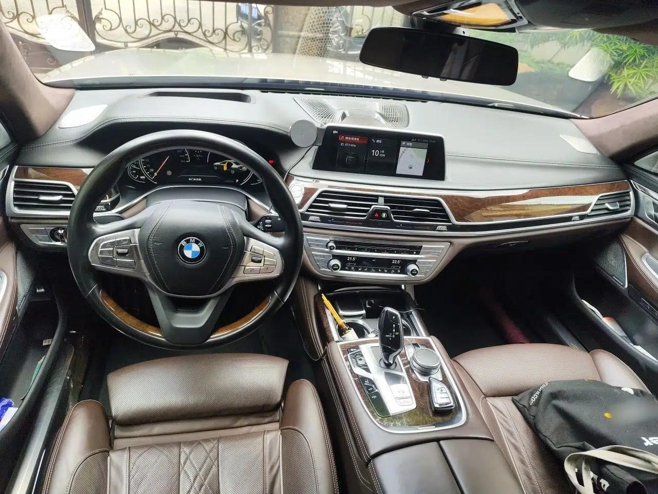BMW 7 Series 2016 740Li Luxury Edition — миниатюра 9