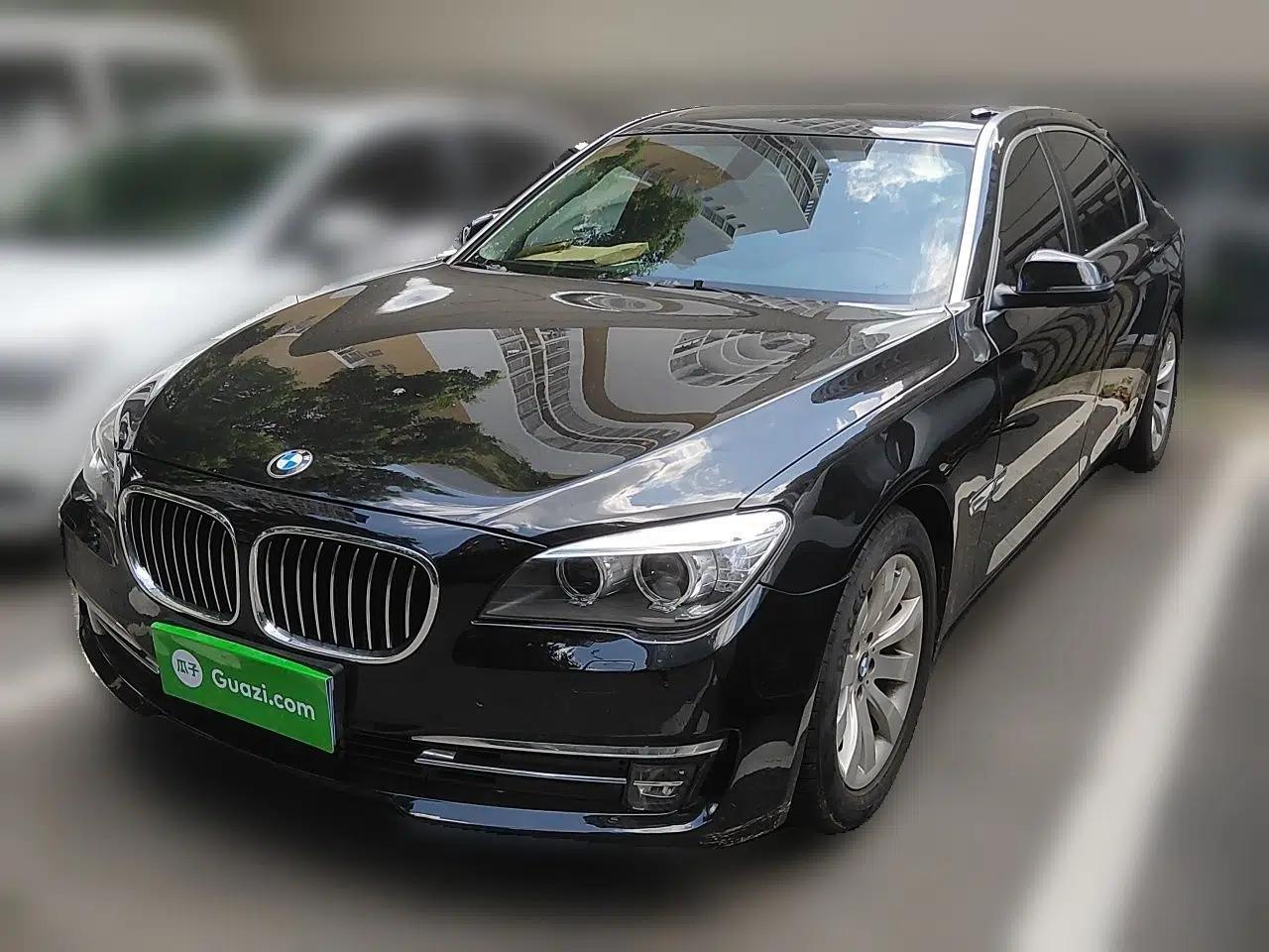 BMW 7 Series 2013 730Li Leading Model — миниатюра 1