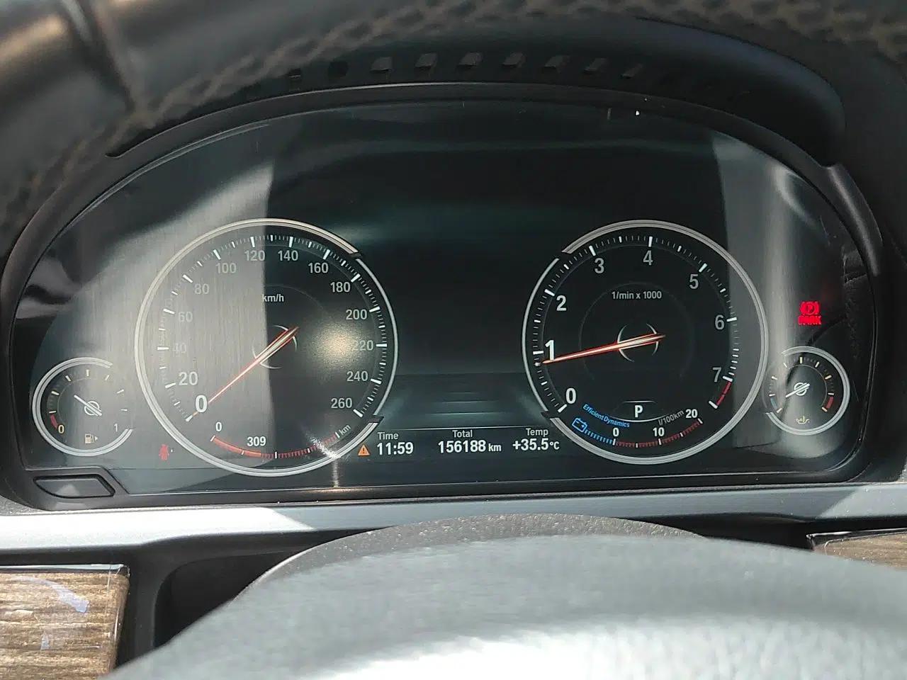 BMW 7 Series 2013 730Li Leading Model — миниатюра 11
