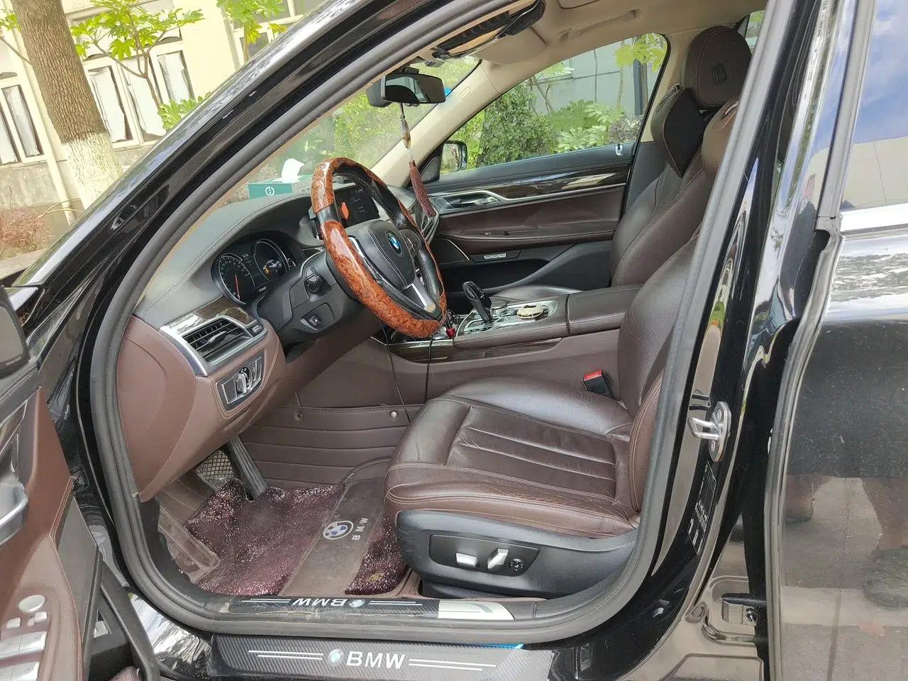 BMW 7 Series 2016 730Li Leading Model — миниатюра 15