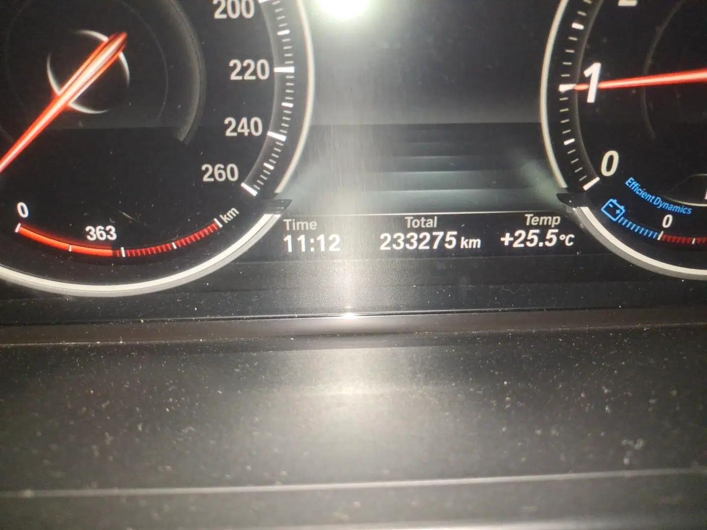 BMW 7 Series 2014 730Li Premium Edition — миниатюра 12