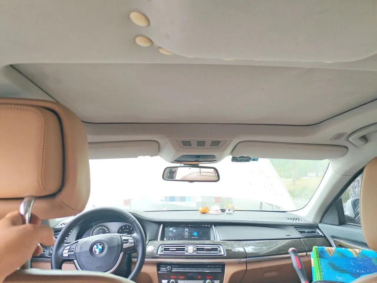 BMW 7 Series 2011 730Li Elegant Model — миниатюра 18