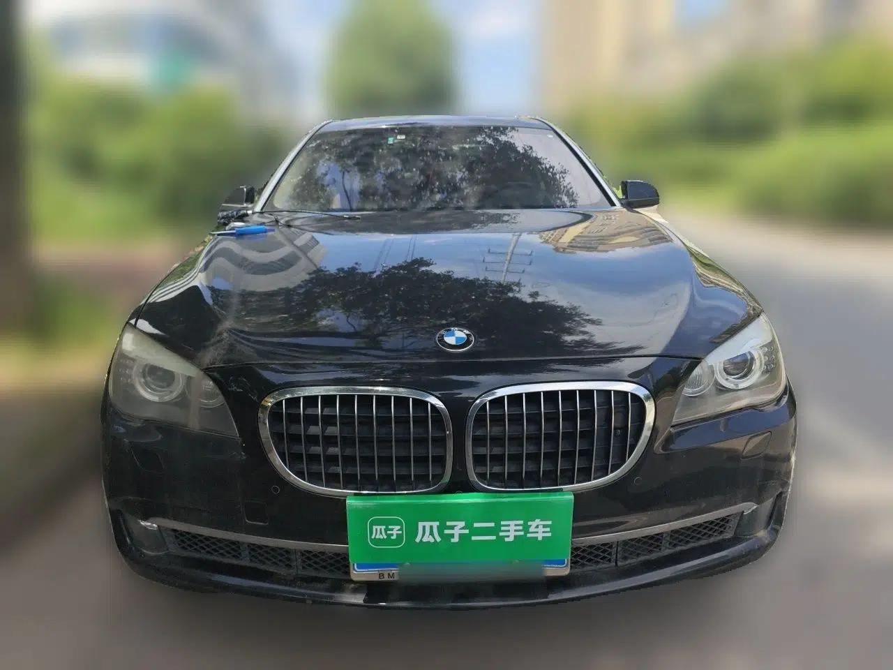 BMW 7 Series 2011 760Li Steinway Limited Edition — миниатюра 2