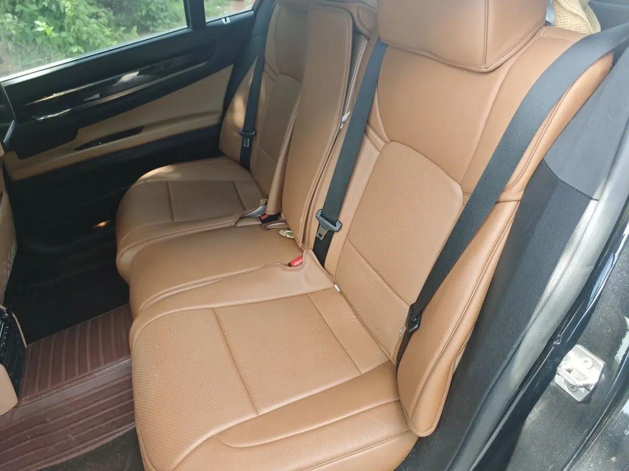 BMW 7 Series 2011 760Li Steinway Limited Edition — миниатюра 17
