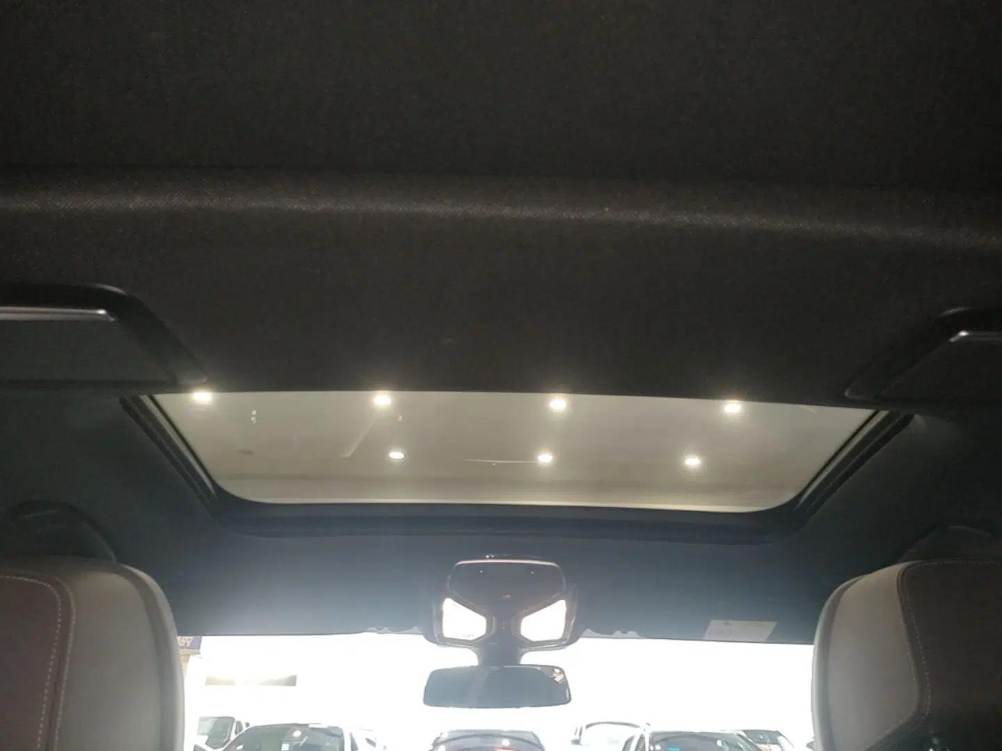 BMW 7 Series 2021 730Li M Sport Package — миниатюра 27