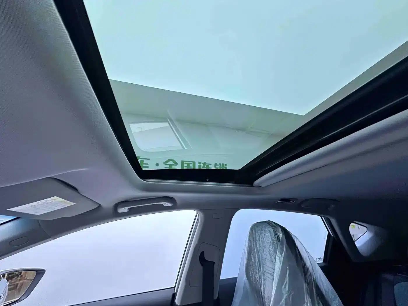 Geely Emgrand S 2022 1.4T CVT Crossover Player Edition — миниатюра 14