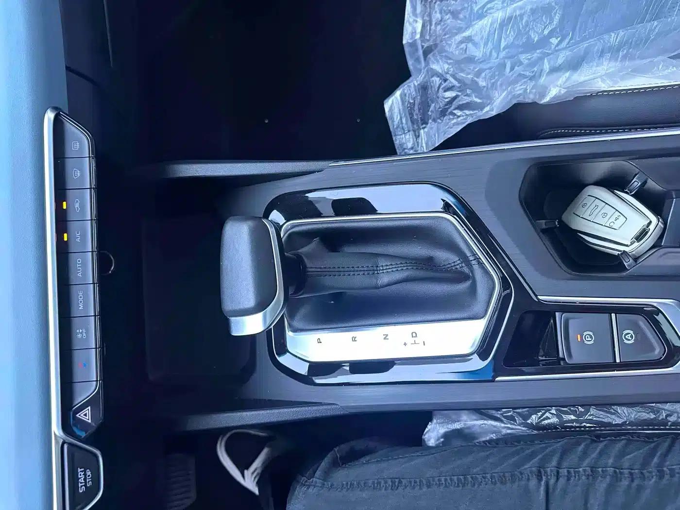Geely Emgrand S 2022 1.4T CVT Crossover Player Edition — миниатюра 15