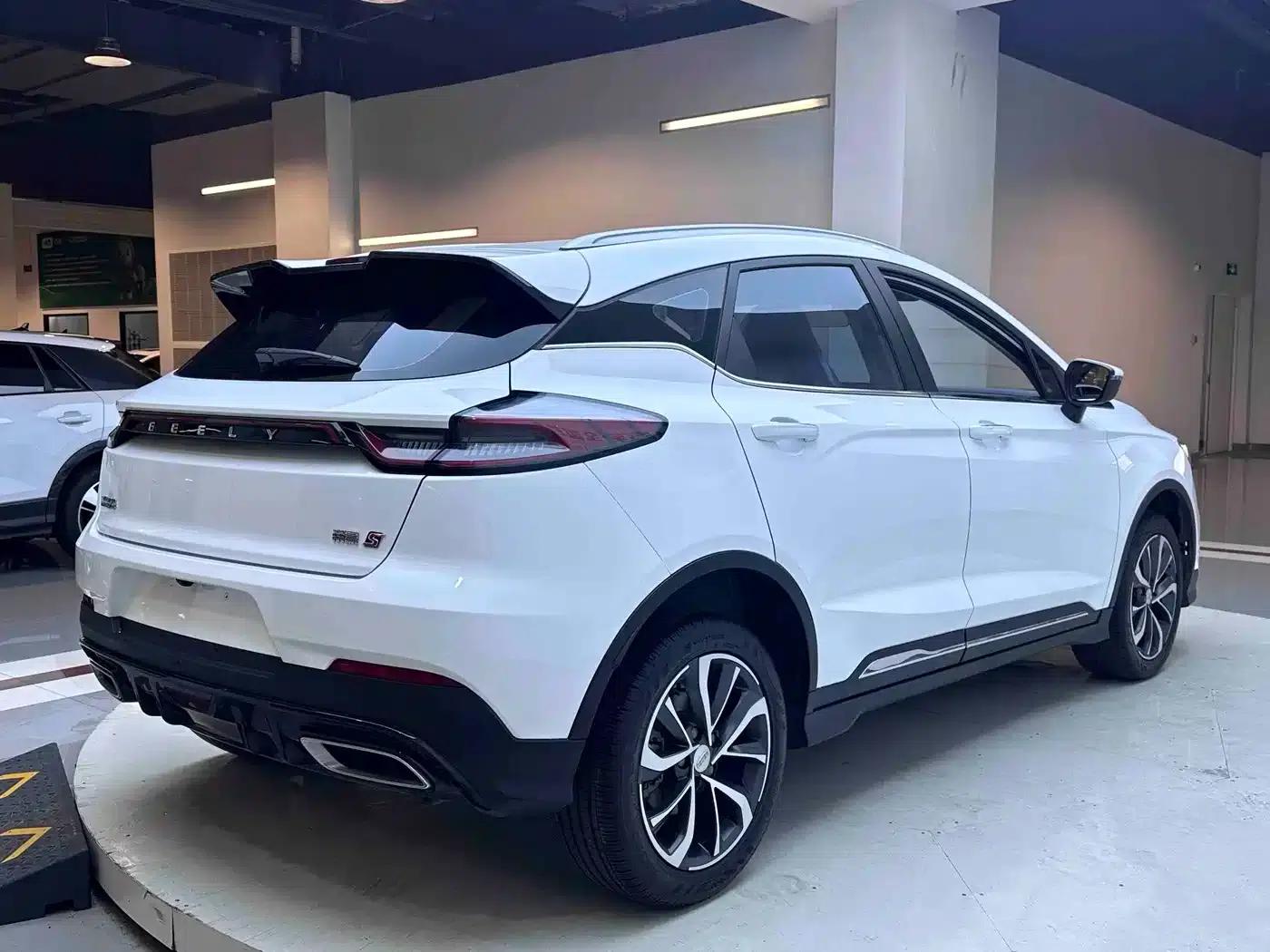 Geely Emgrand S 2022 1.4T CVT Crossover Player Edition — миниатюра 8