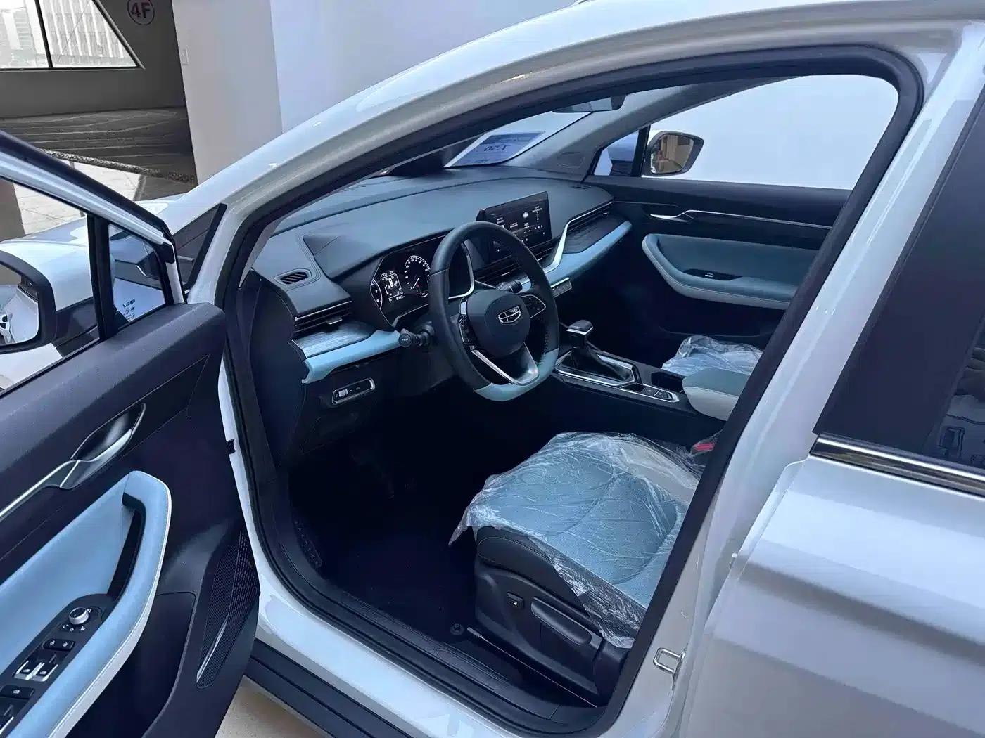 Geely Emgrand S 2022 1.4T CVT Crossover Player Edition — миниатюра 9