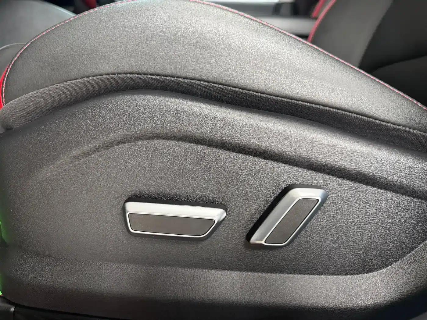 Geely Emgrand S 2021 1.4T CVT Premium Edition — миниатюра 11