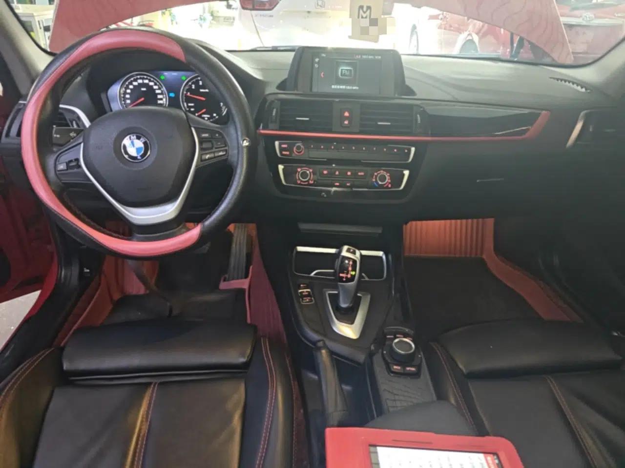 BMW 1 Series 2018 118i Sport Design Package — миниатюра 12