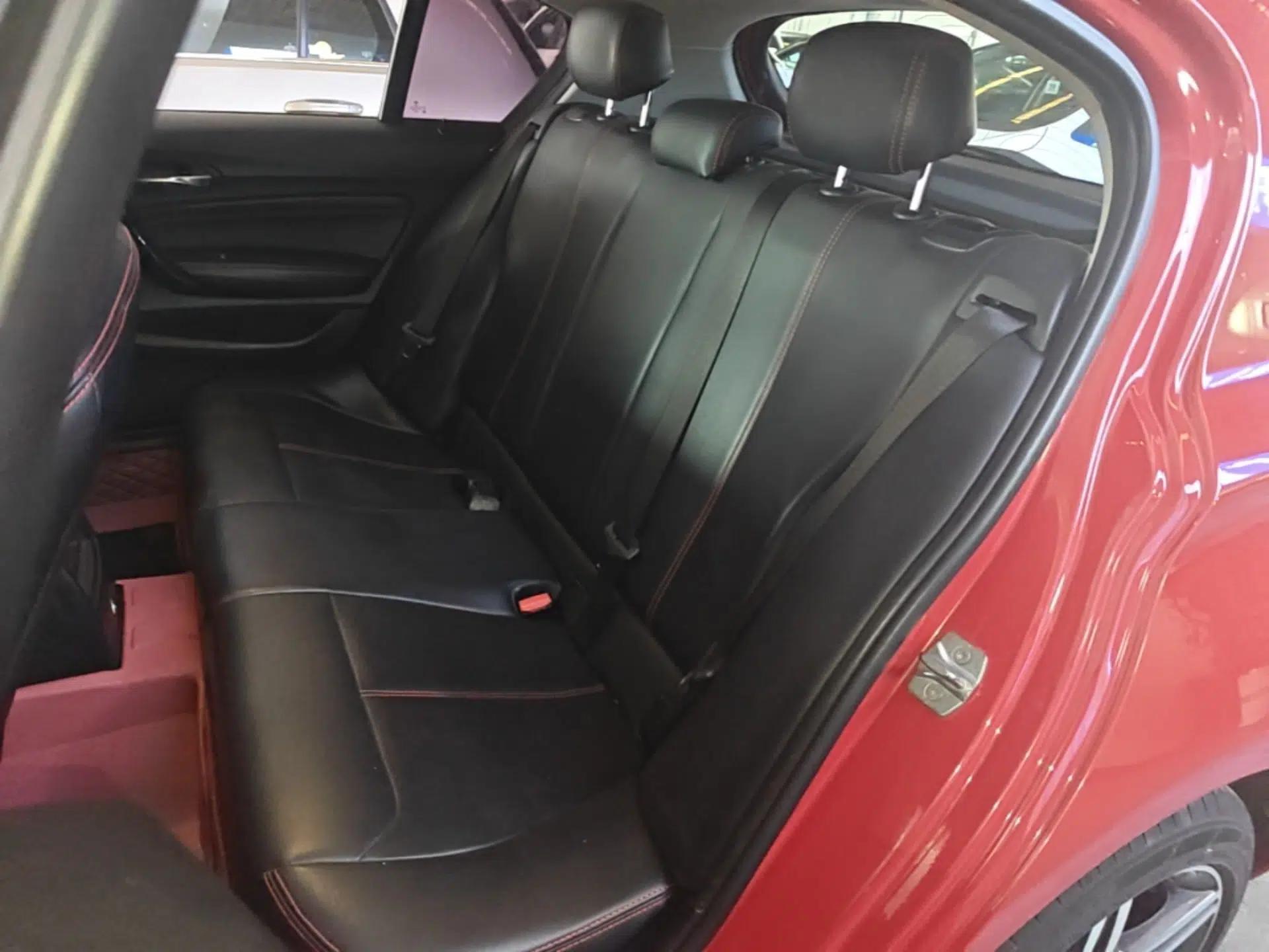 BMW 1 Series 2018 118i Sport Design Package — миниатюра 20