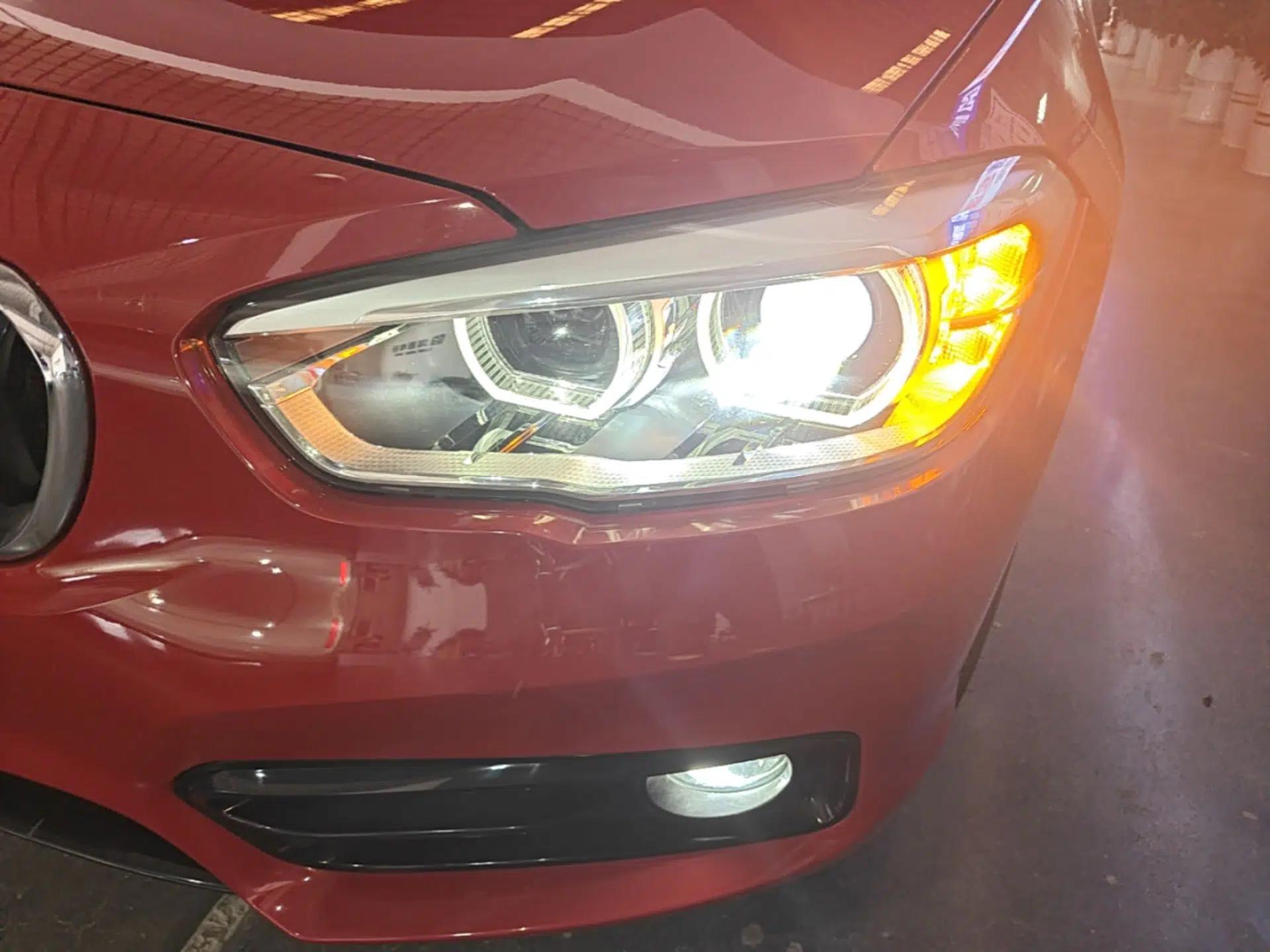 BMW 1 Series 2018 118i Sport Design Package — миниатюра 8