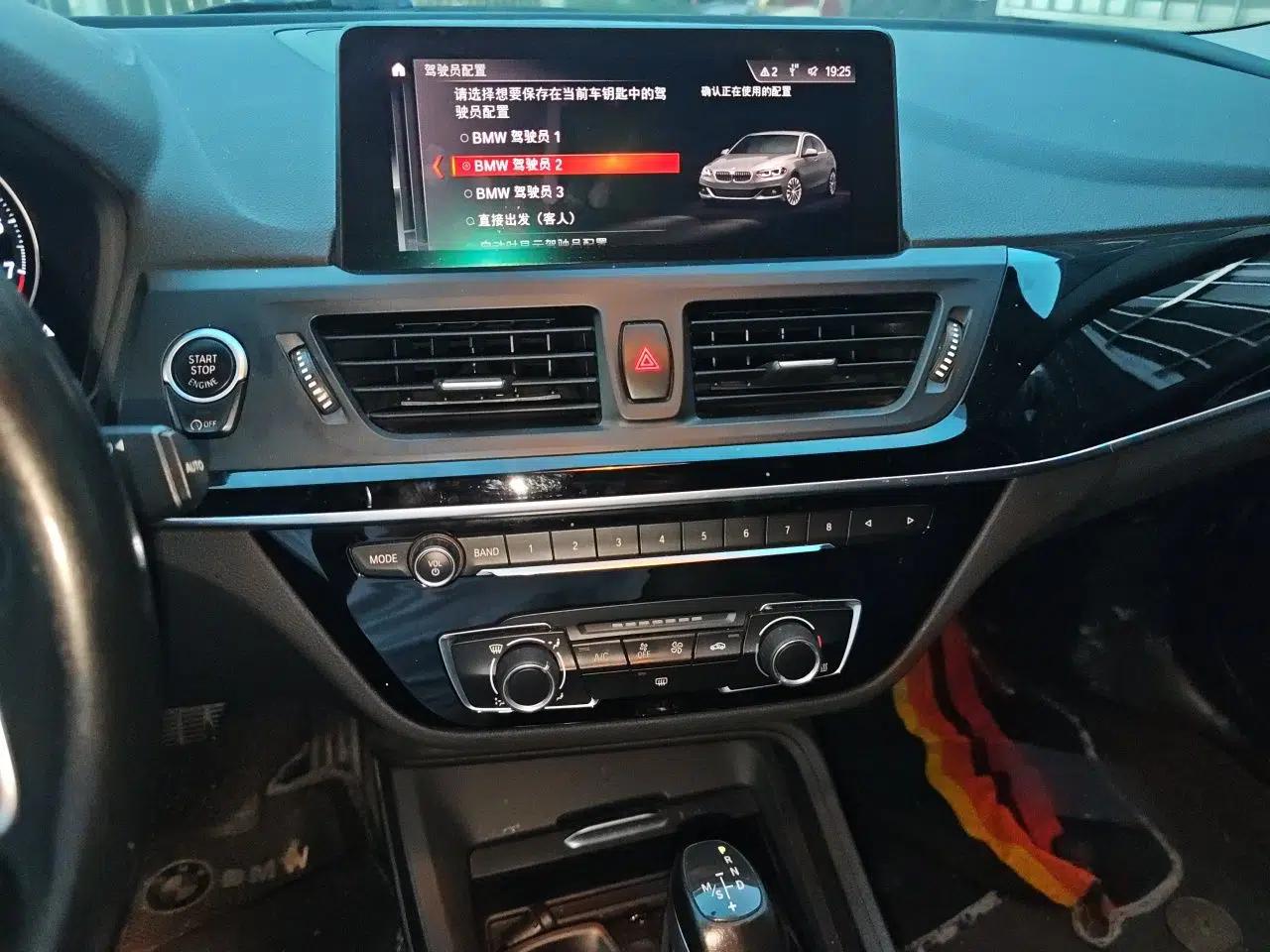 BMW 1 Series 2019 118i Fashion Model — миниатюра 13