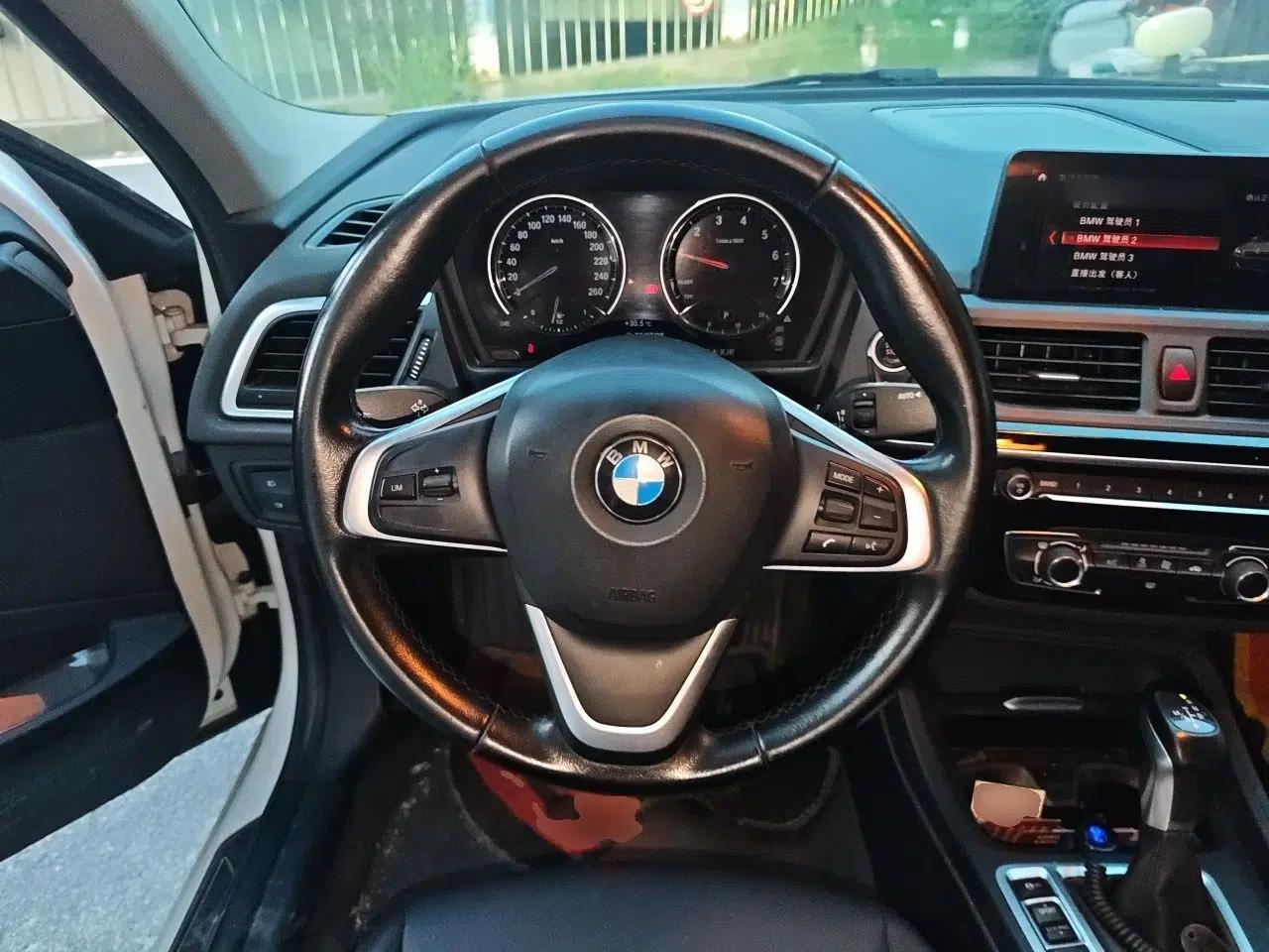 BMW 1 Series 2019 118i Fashion Model — миниатюра 10
