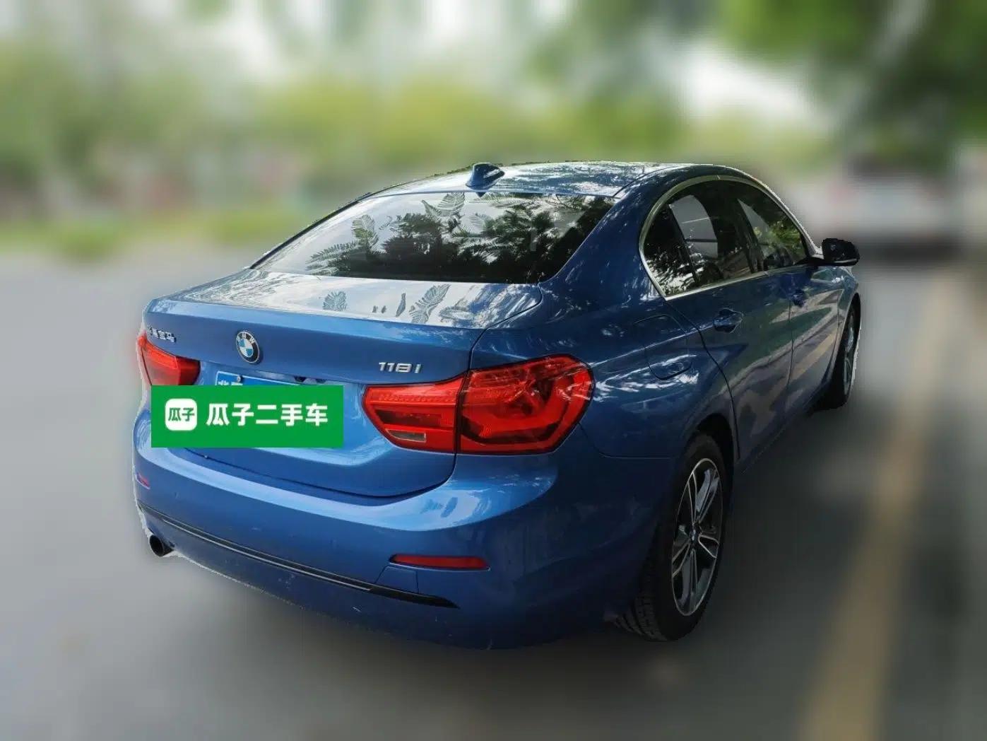 BMW 1 Series 2017 118i Sport Edition — миниатюра 6