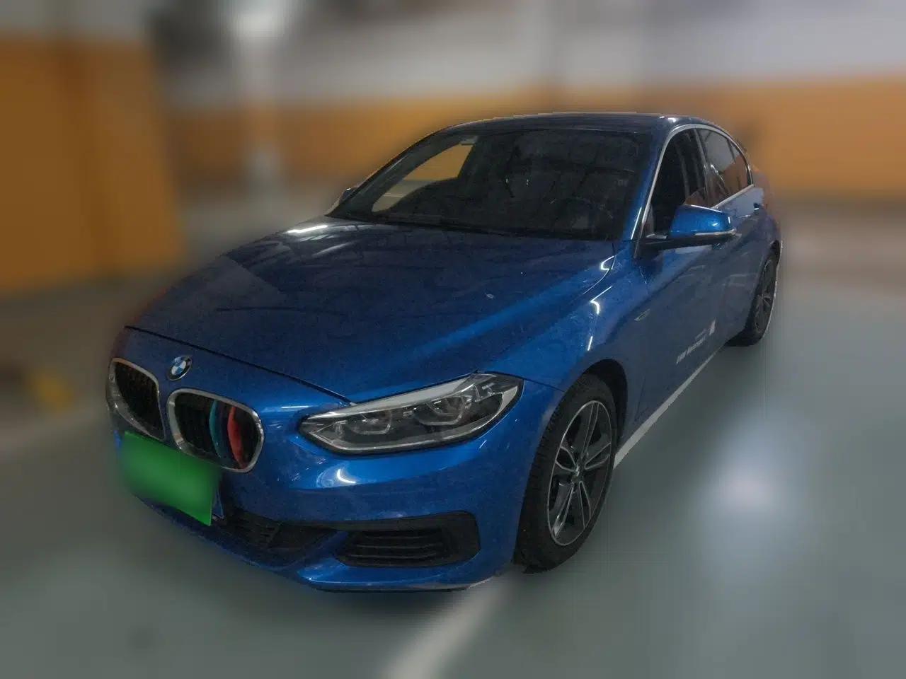 BMW 1 Series 2020 120i Fashion Model — миниатюра 1