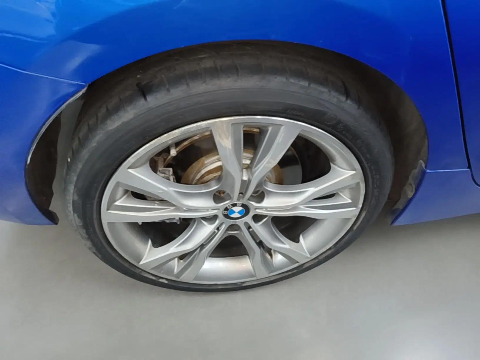 BMW 1 Series 2017 125i Sport Model — миниатюра 11