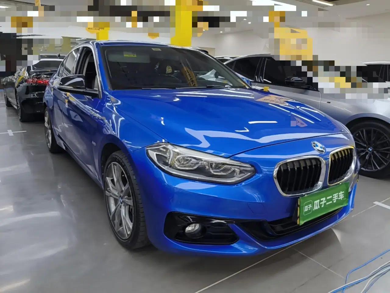 BMW 1 Series 2017 125i Sport Model — миниатюра 3