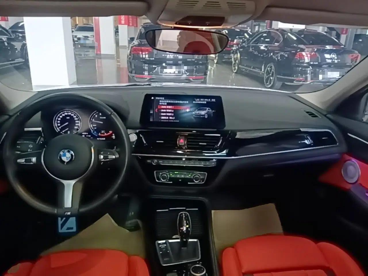 BMW 1 Series 2022 125i M Sport Night Edition — миниатюра 12