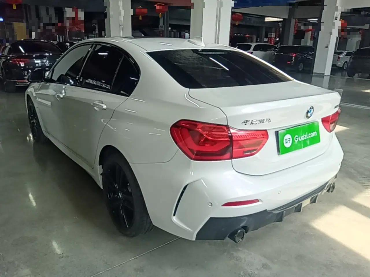 BMW 1 Series 2022 125i M Sport Night Edition — миниатюра 4