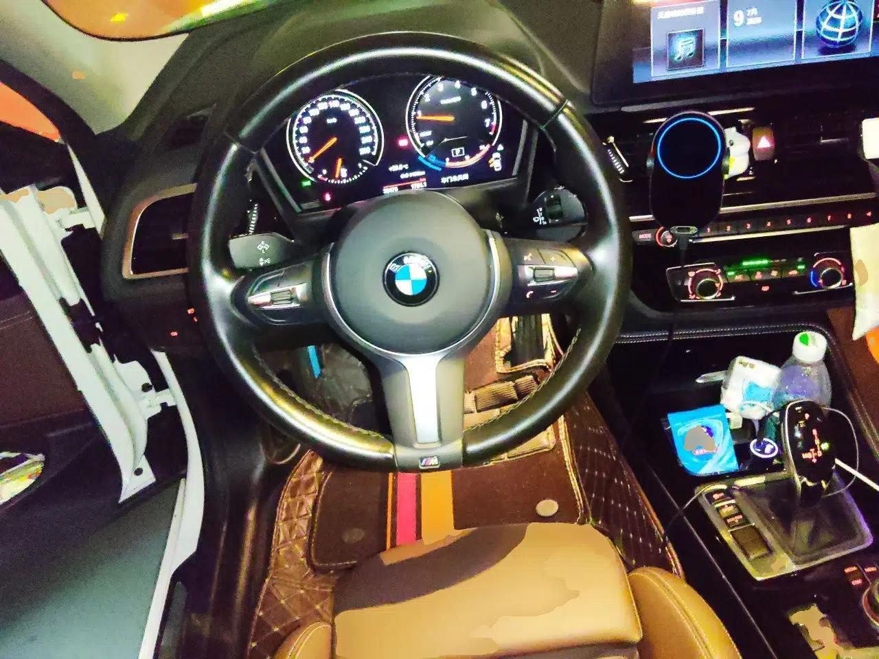 BMW 1 Series 2023 125i M Sport Night Edition — миниатюра 10