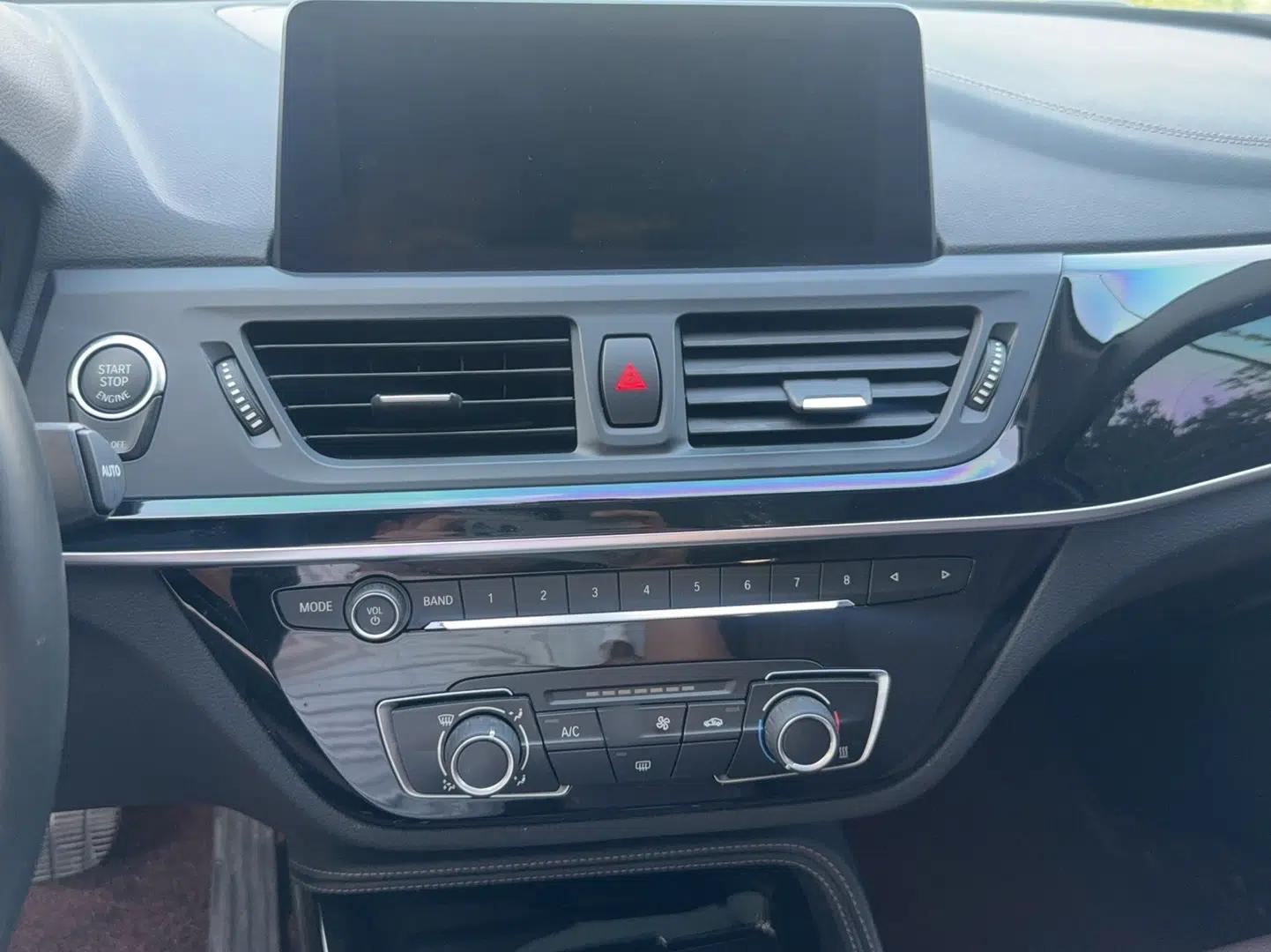 BMW 1 Series 2020 120i M Sport Package — миниатюра 20