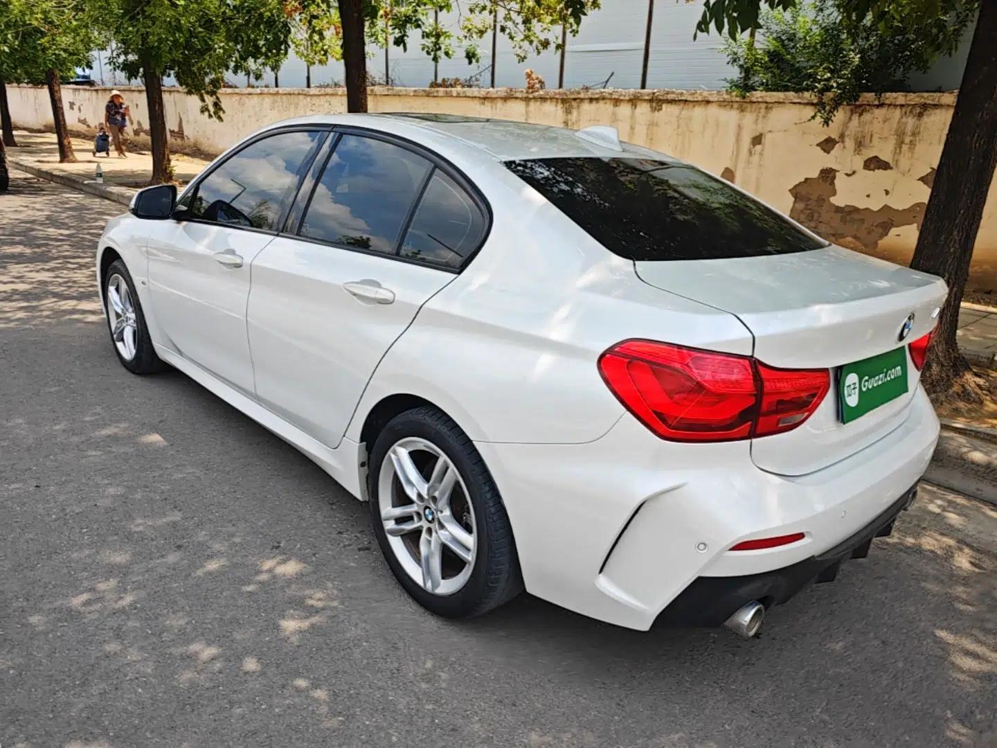 BMW 1 Series 2020 120i M Sport Package — миниатюра 4