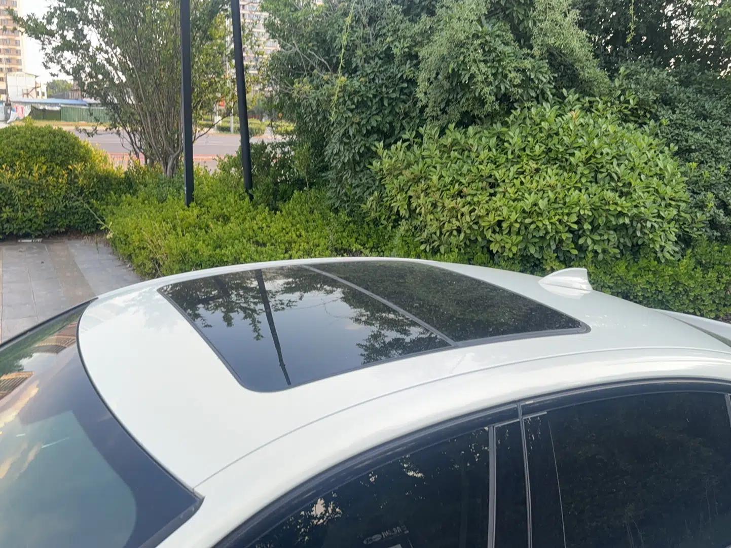 BMW 1 Series 2020 120i M Sport Package — миниатюра 7