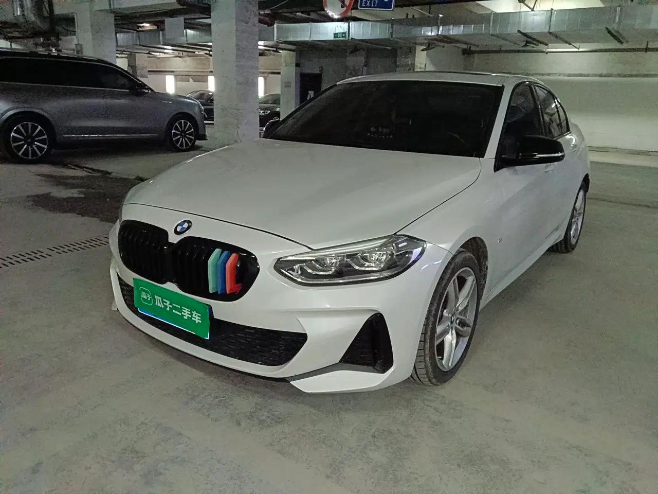 BMW 1 Series 2021 120i M Sport Night Edition — миниатюра 1