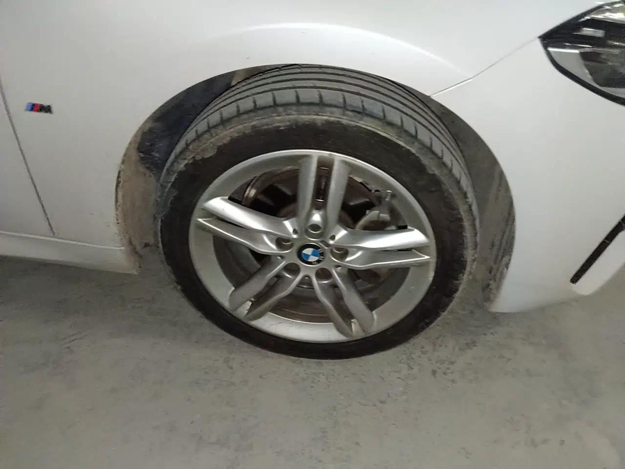 BMW 1 Series 2021 120i M Sport Night Edition — миниатюра 8