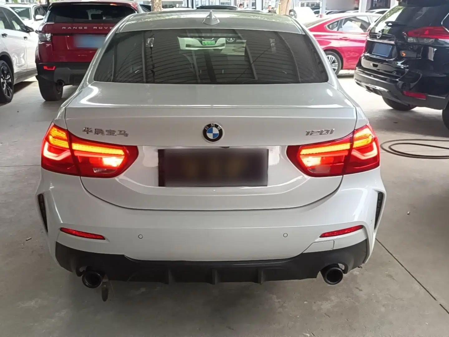 BMW 1 Series 2021 Revised 120i M Sport Night Edition — миниатюра 5