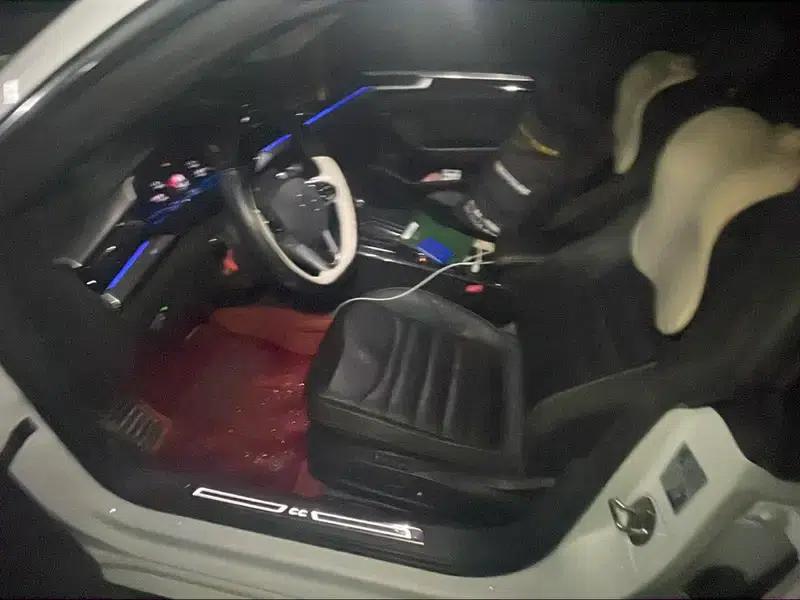 Volkswagen CC 2021 380TSI Striking Edition 30th Anniversary Edition — миниатюра 7