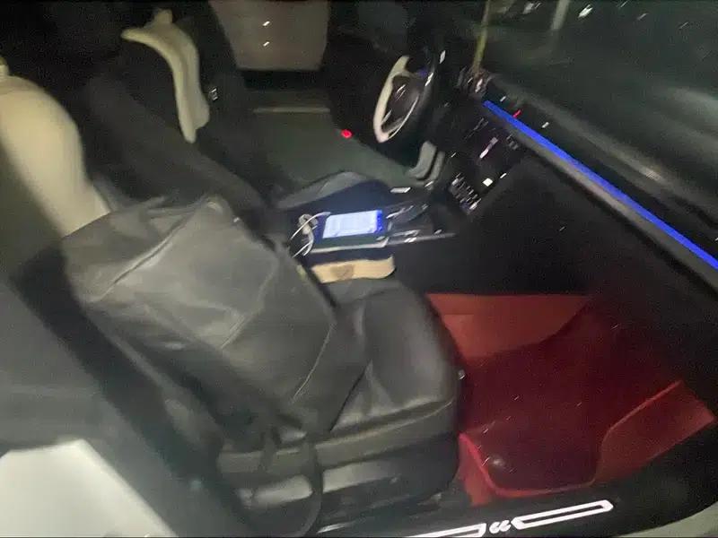Volkswagen CC 2021 380TSI Striking Edition 30th Anniversary Edition — миниатюра 8