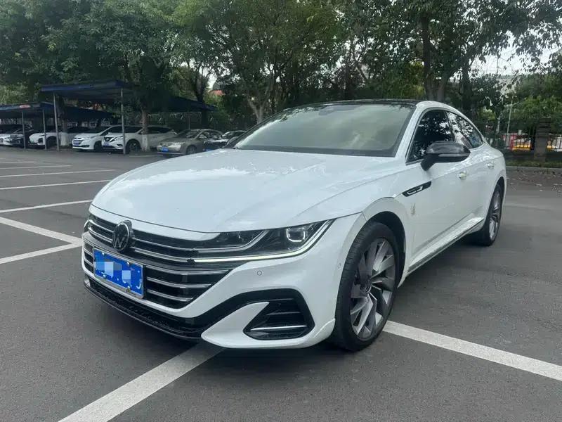 Volkswagen CC 2024 380TSI - Eye-Catching Edition — миниатюра 1