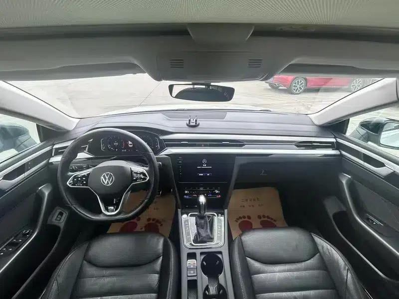 Volkswagen CC 2023 380TSI Striking Edition — миниатюра 7