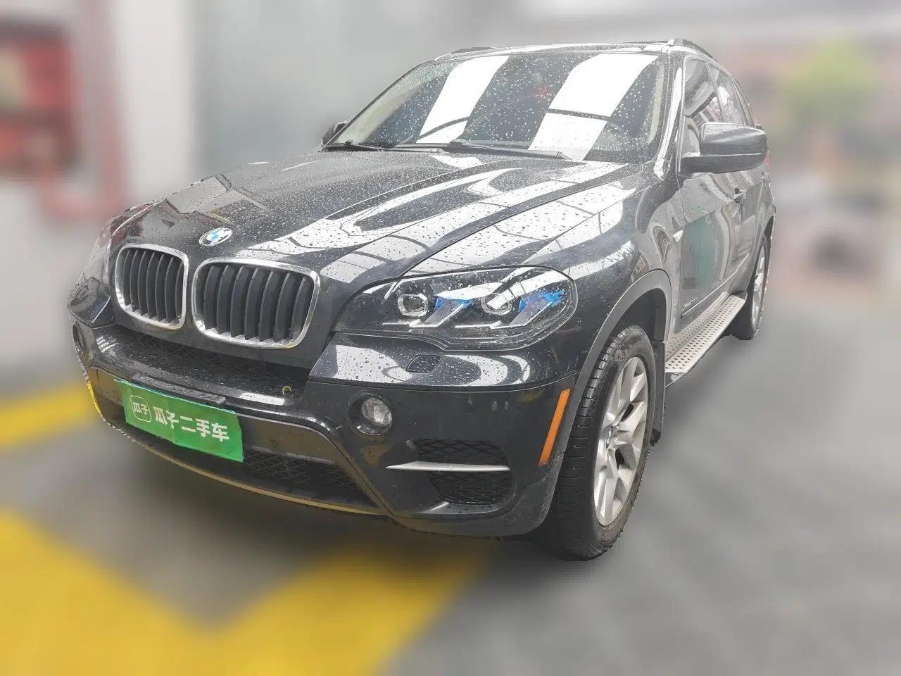 BMW X5 2011 BMW X5 (parallel import), 3.0L engine, automatic transmission, seven-seat configuration. — миниатюра 1